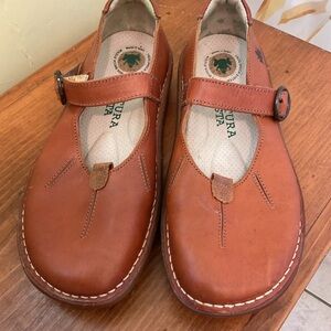 EL NATURALISTA Leather Mary Jane Shoes EU 38